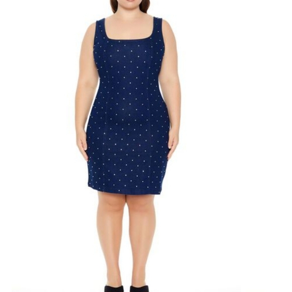PLUS SIZE RHINESTONE DENIM DRESS - Picture 4 of 7